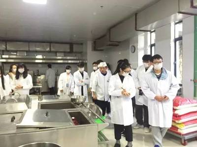 招生季·信工說 | 打造你所想要的大學食堂——信息電子技術服務